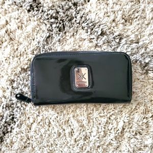 Kardashian Kollection wallet